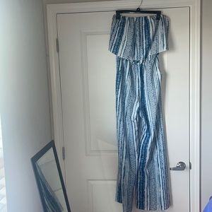 Pretty blue and white jumpsuit with pockets! Size large